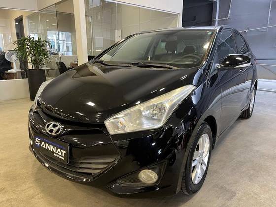 HYUNDAI HB20S 1.6 COMFORT PLUS 16V FLEX 4P AUTOMÁTICO HYUNDAI HB20S 1.6 COMFORT PLUS 16V FLEX 4P AUTOMÁTICO